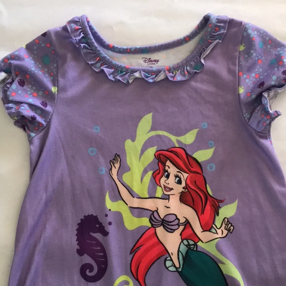 Disney Princess Nightgowns - Pink and Purple Size 10 - Picture 11 of 16
